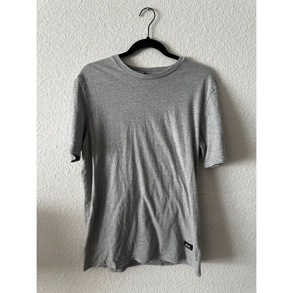 Oakley Men's Medium Gray Patch Tee